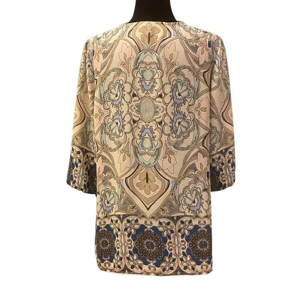 Ava Christine Beige‎ and Blue Popover Flowy Top with 3/4 Sleeves Sz L - Picture 4 of 13